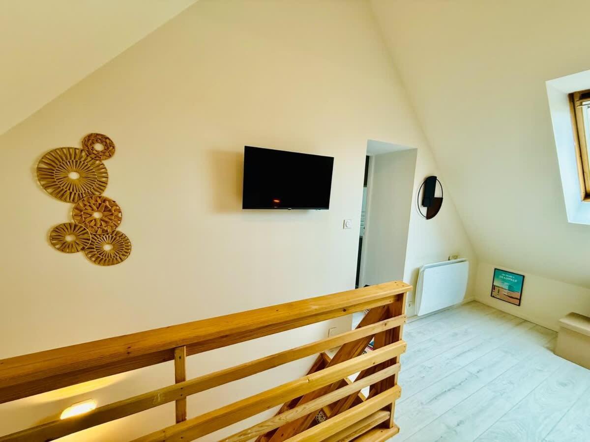 Demouville Loft Moderne Et Cosy Proche Des Villes Et Plages מראה חיצוני תמונה